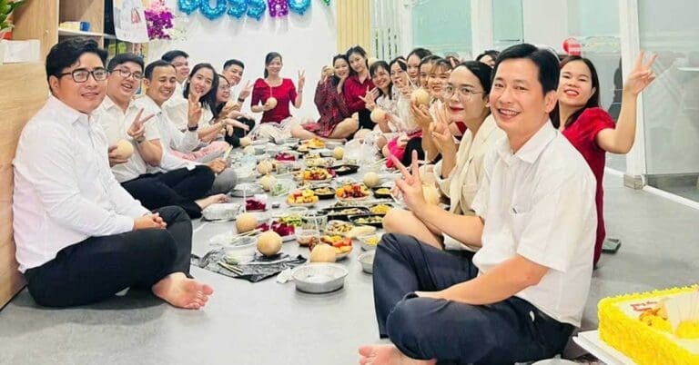 SINH NHẬT NHÂN VIÊN