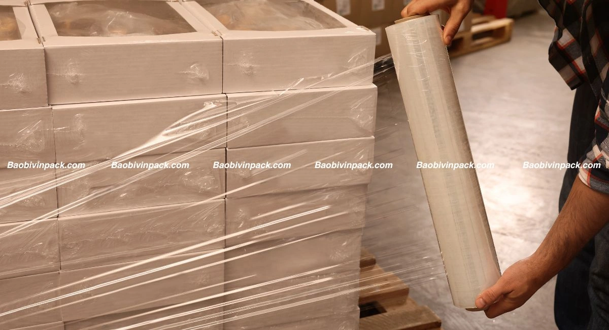 Màng PE quấn pallet là gì