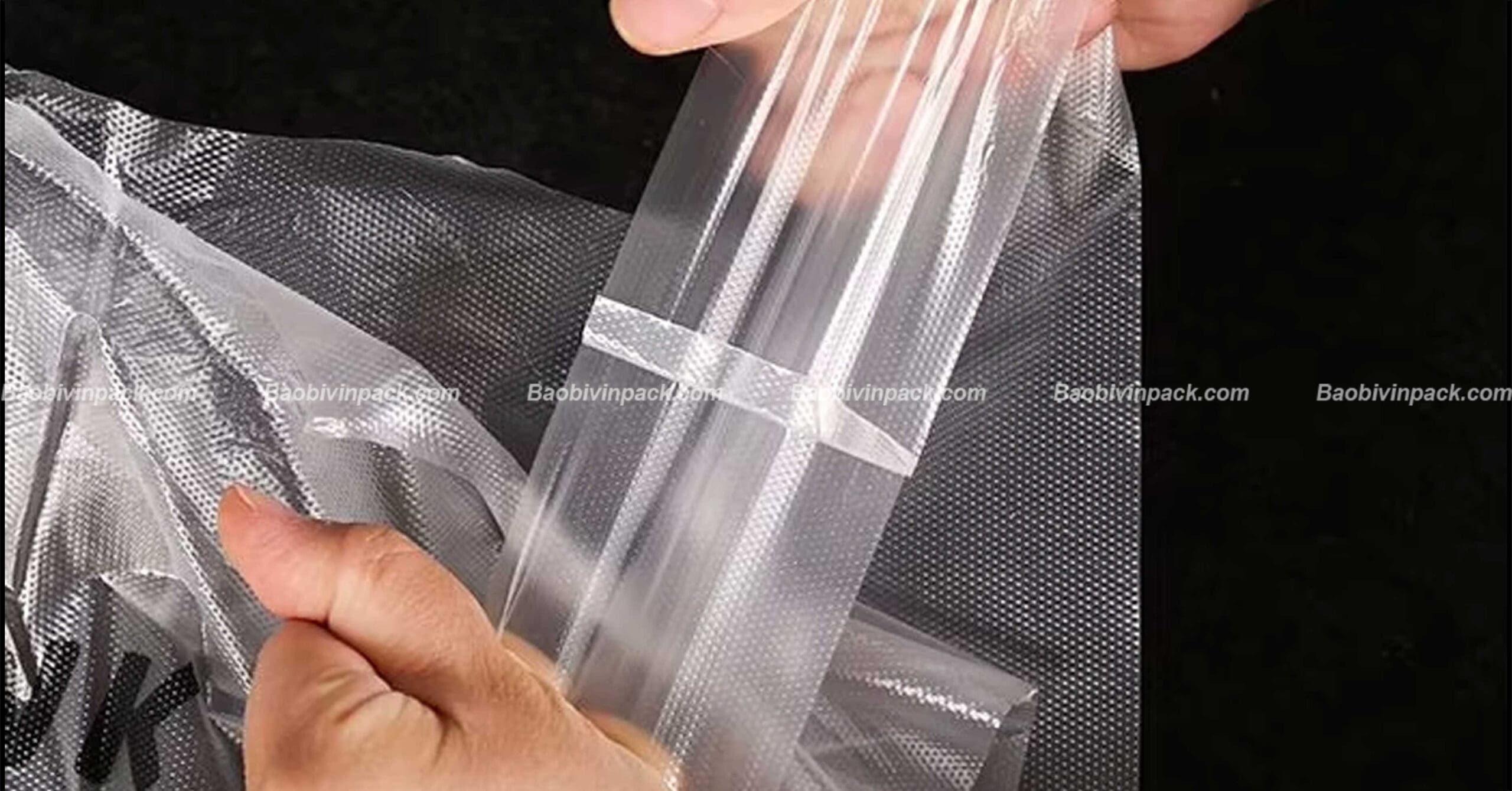 Ưu điểm túi xốp 2 quai HD