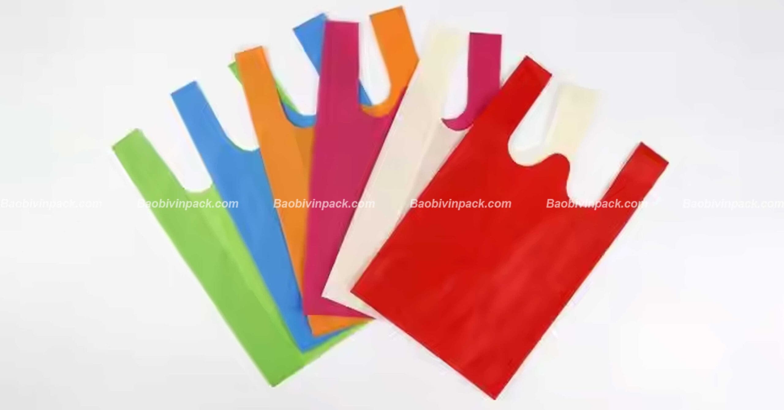 Một số mẫu túi xốp 2 quai HD phổ biến