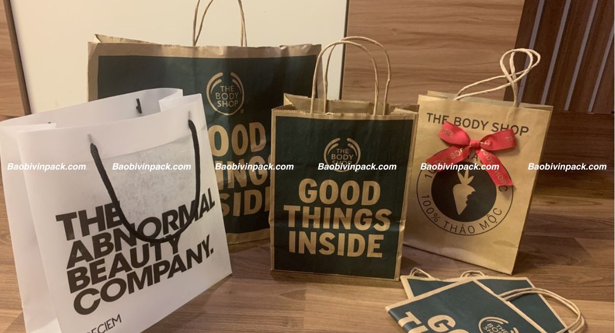 Mẫu túi giấy đựng mỹ phẩm