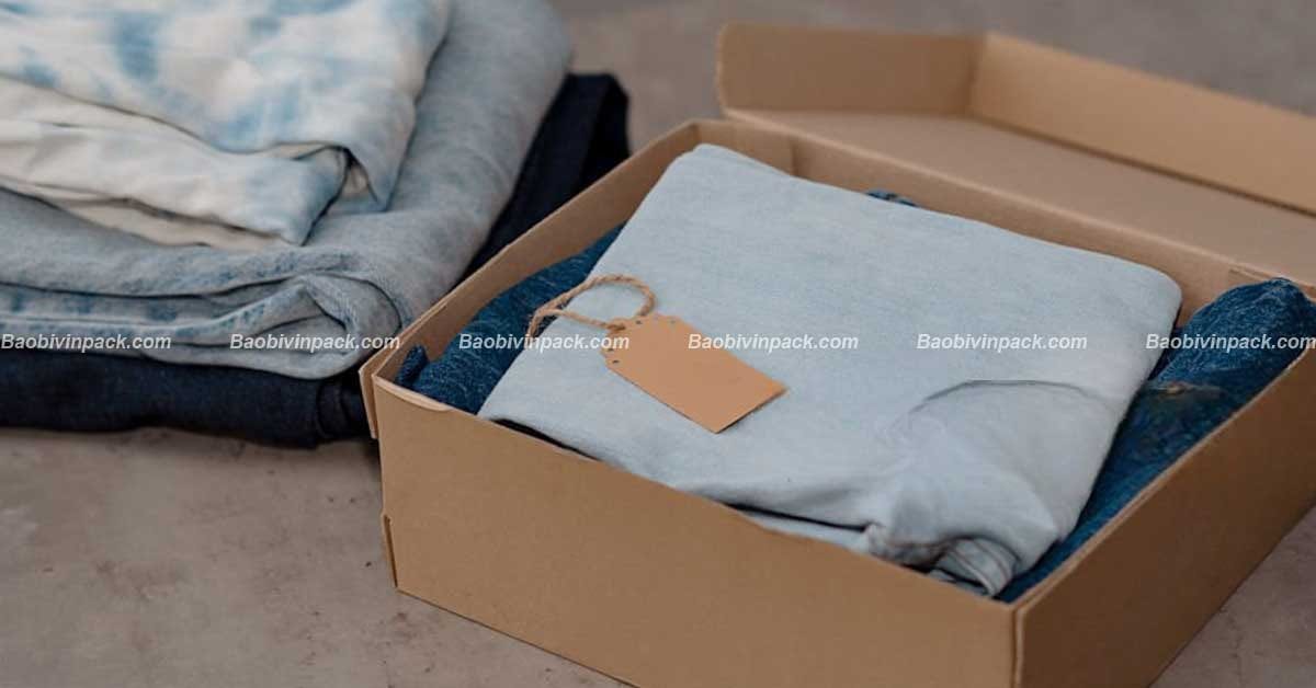 Thùng carton đựng quần áo - 3