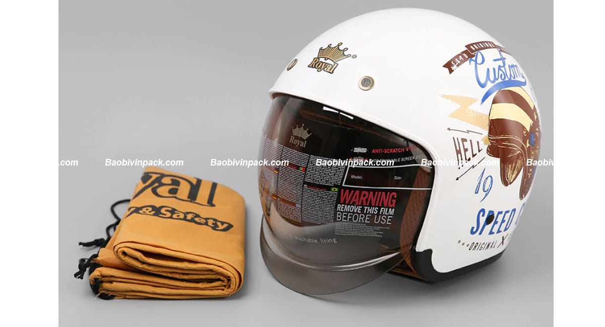 tui-dung-mu-bao-hiem-2