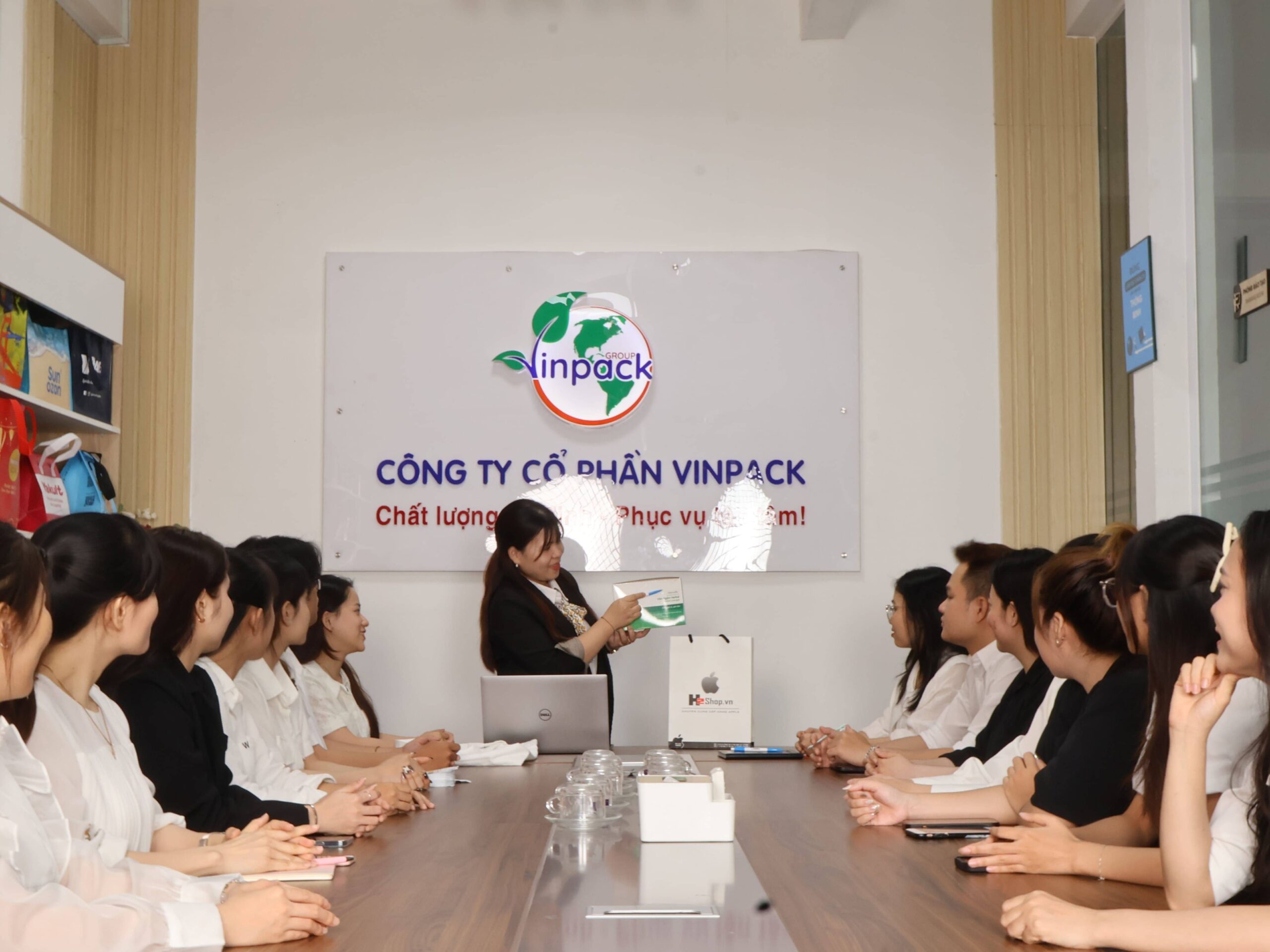 Tuyển dụng Vinpack