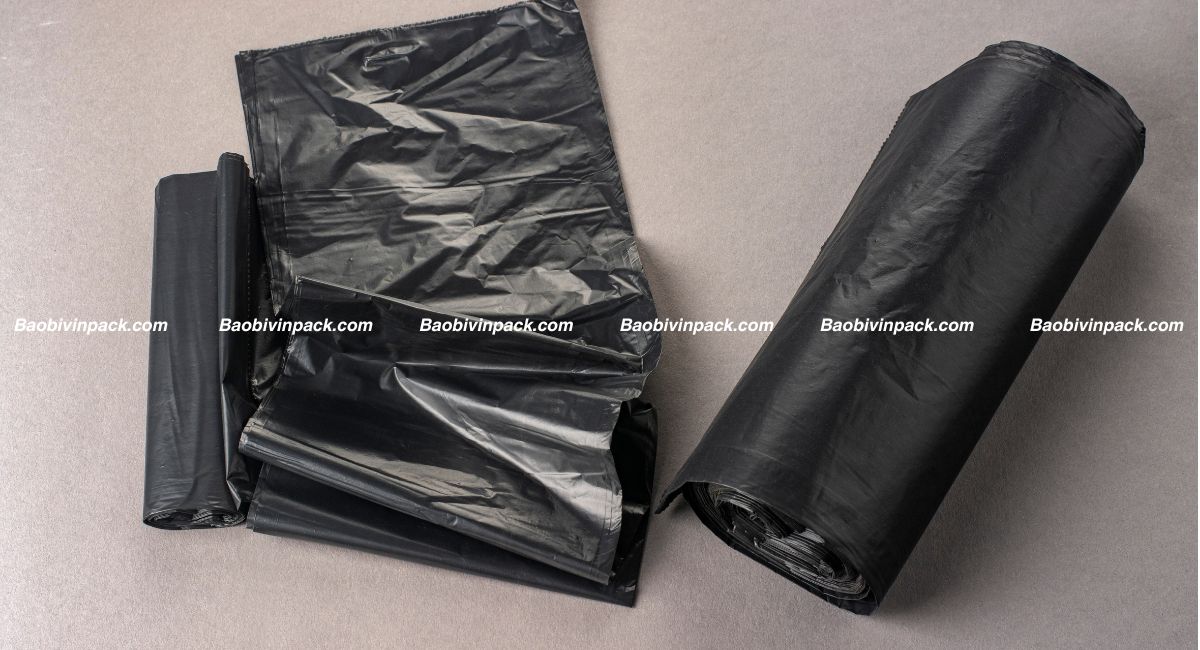 Mẫu túi rác cuộn đen tự hủy
